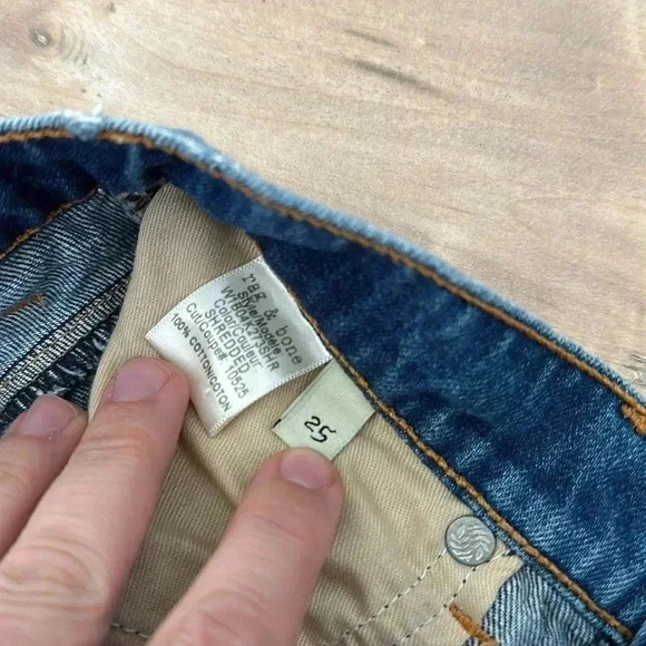 RAG & BONE Rag & Bone Distressed Denim Pencil Skirt Shredded Light Wash Sz 25 - Picture 5 of 9